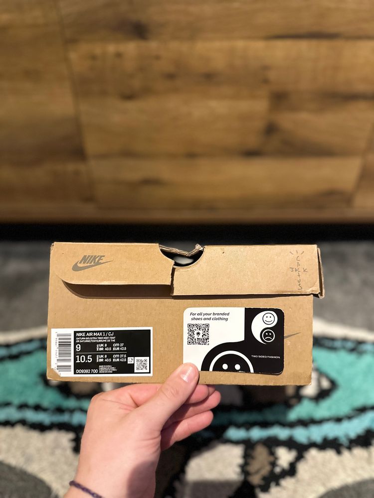 Nike air max 1 “Travis Scott Cactus Jack Saturn Gold” U.K. 8 imagen 9