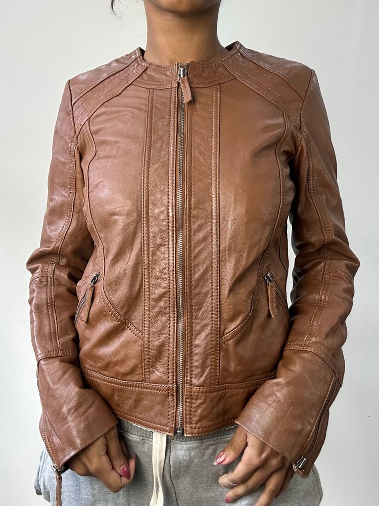 BEST PICKS | small brown zip up leather jacket