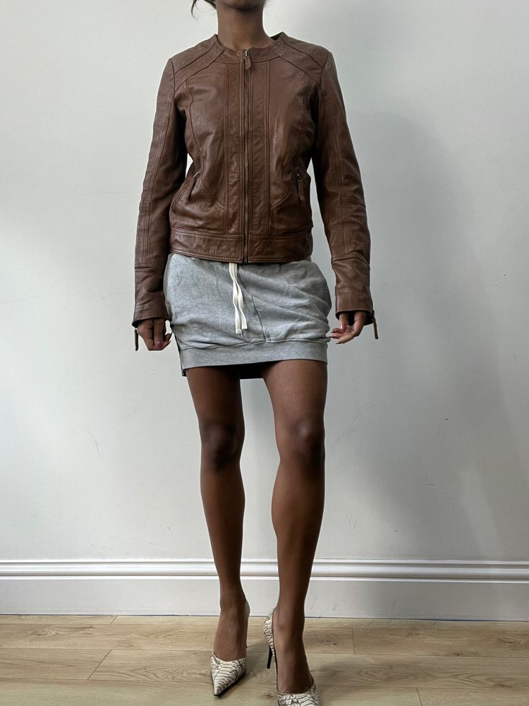 BEST PICKS | small brown zip up leather jacket 3