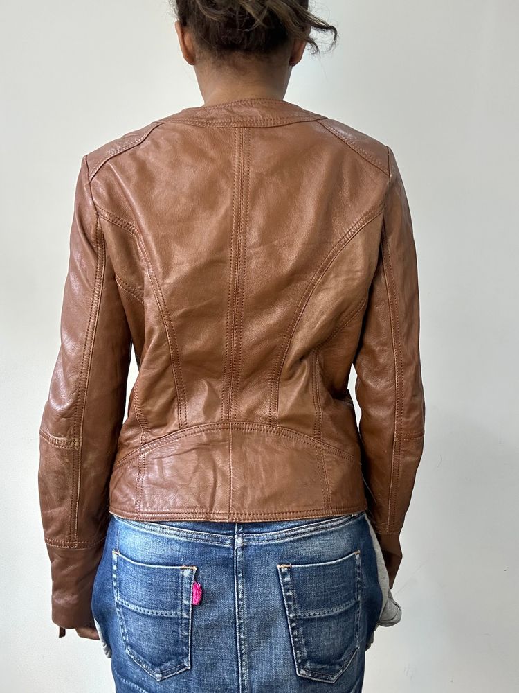 BEST PICKS | small brown zip up leather jacket 4