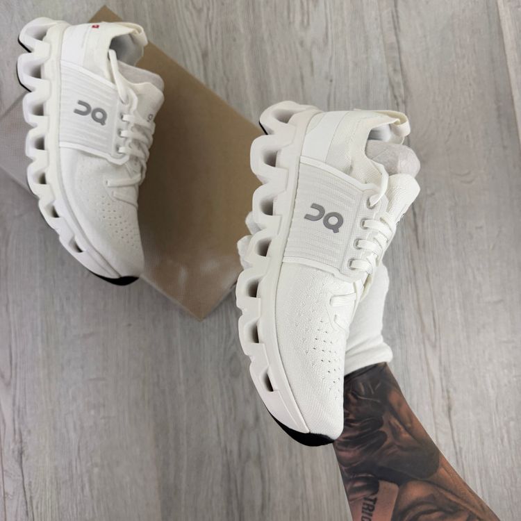 On Running Cloudswift 4 All White Trainers image 6