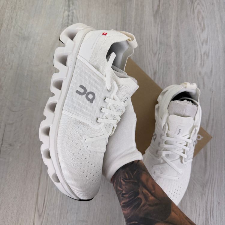 On Running Cloudswift 4 All White Trainers image 4
