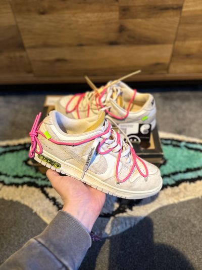 Nike Dunk Off-White “Lot 17” U.K. 8.5