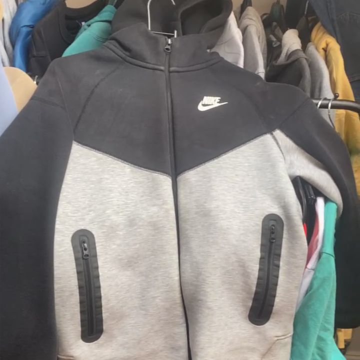 Fleas Large Boys Pre-Loved