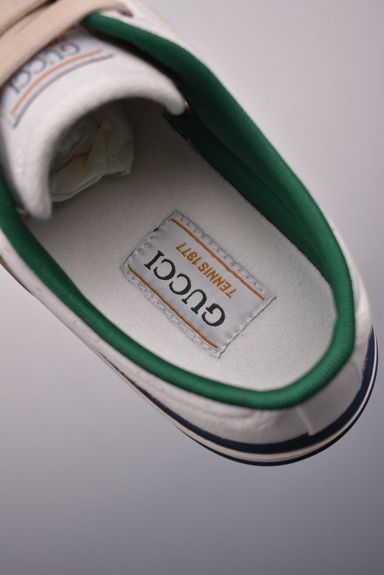 Retro casual sneakers  image 9