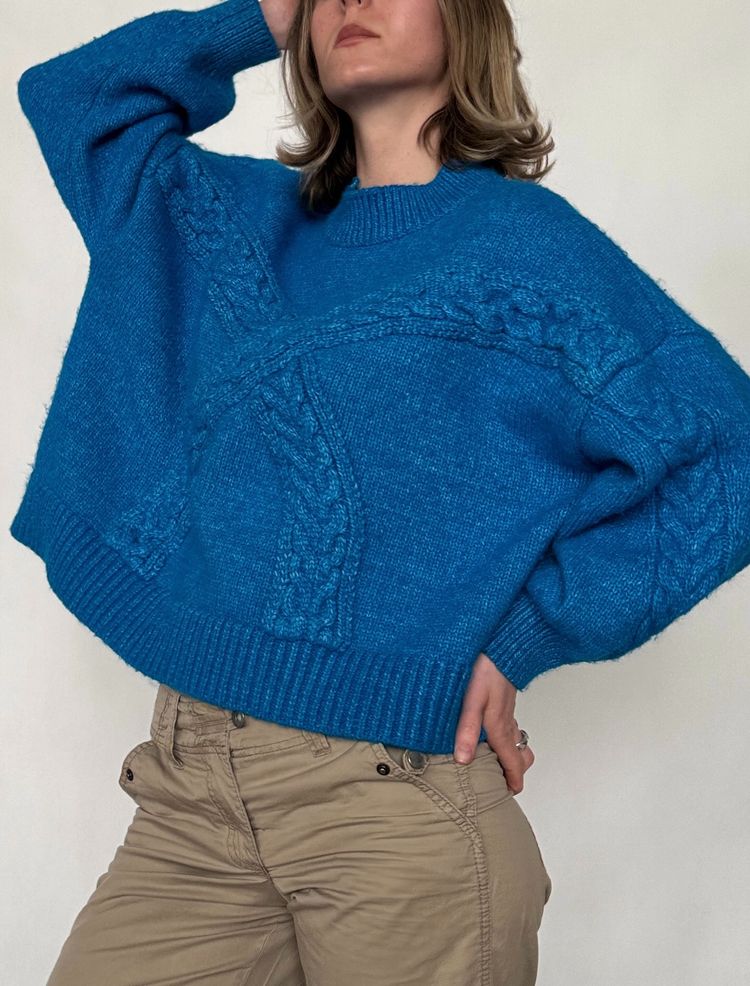 blue knitted sweater