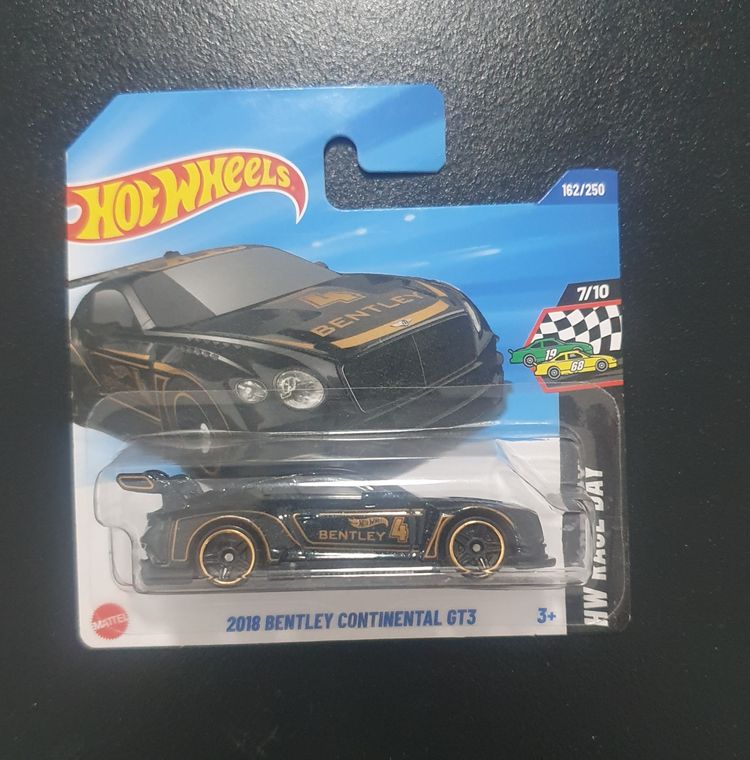 Hot Wheels 2018 Bentley Continental Gt3 Toy Car