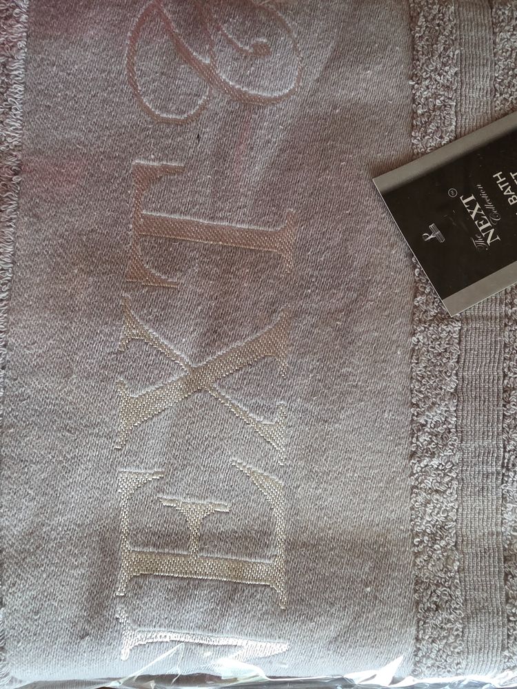 Pack of 3 Grey Colour Next Bath Sheet Towel Price Marked £49 obraz 2