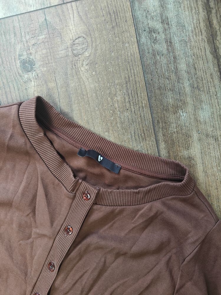 Very Brown Button-Up Cardigan image 3