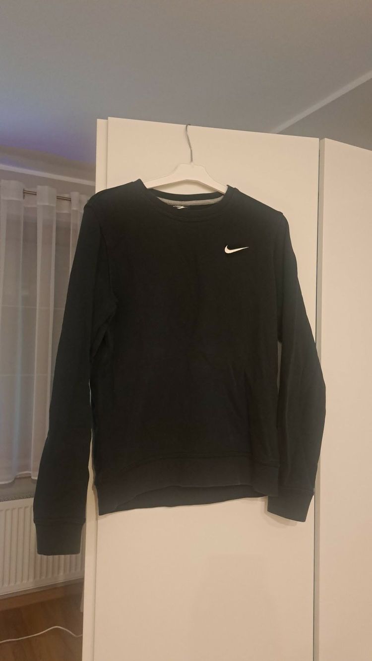 Nike Black Sweatshirt