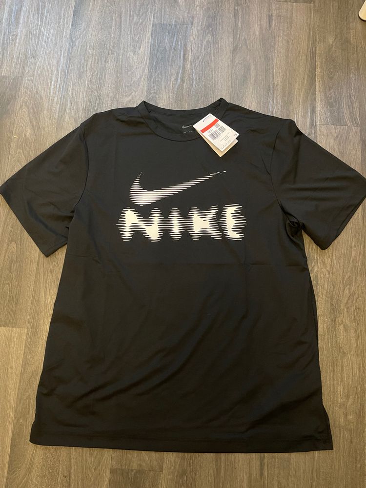 Nike Black T-Shirt