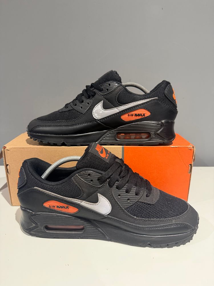 Nike Air Max 90 Black Orange – UK 9 (No Box) image 2