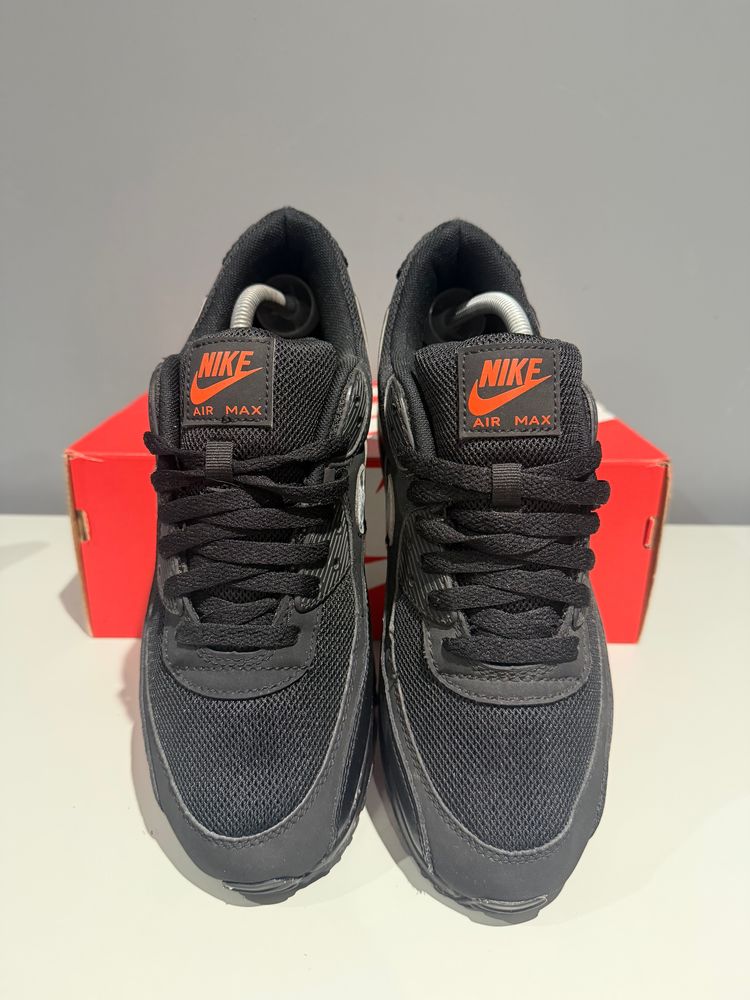 Nike Air Max 90 Black Orange – UK 9 (No Box) image 3