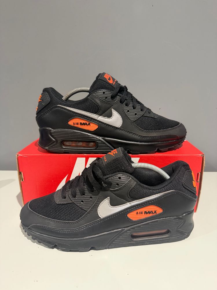 Nike Air Max 90 Black Orange – UK 9 image 1