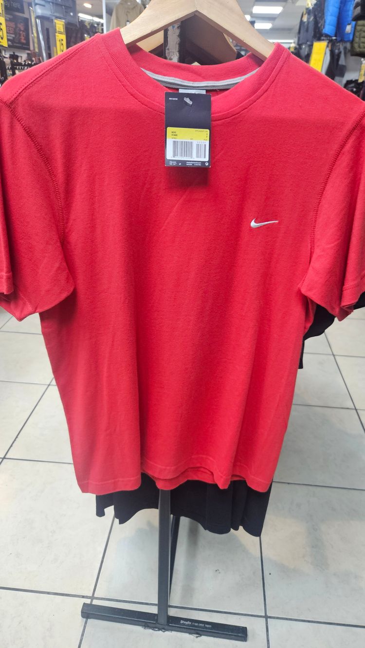 Nike Nike Red T-Shirt product image