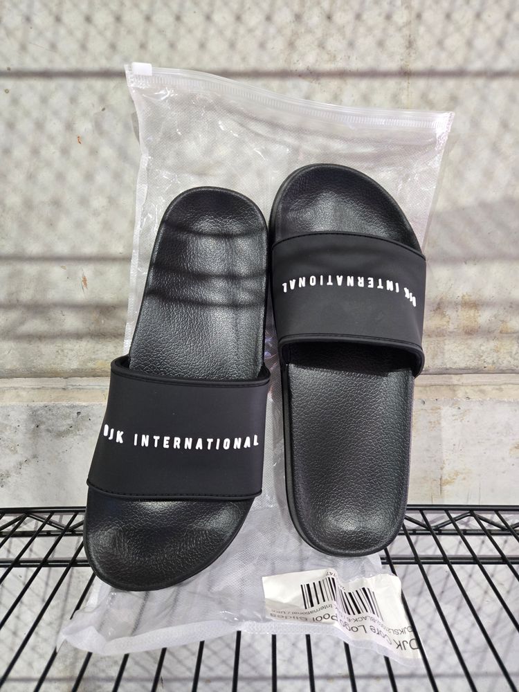 B129 DJK Black/White Core Logo Sliders Brand New