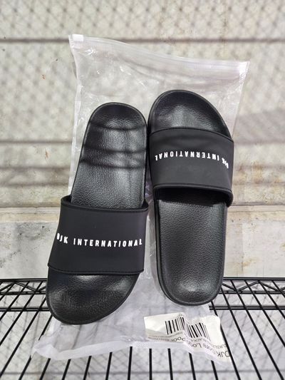 B129 DJK Black/White Core Logo Sliders Brand New