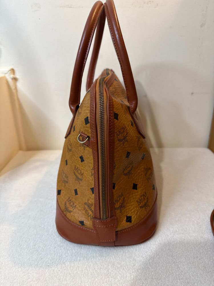 Mcm Handbag 4