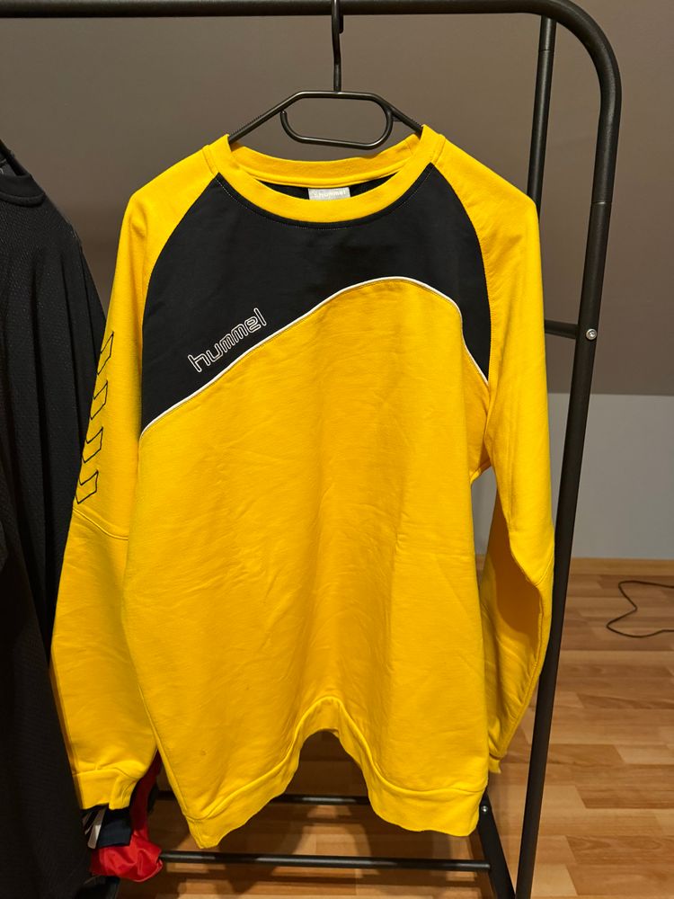 Hummel Hummel Yellow And Black Sweatshirt product image
