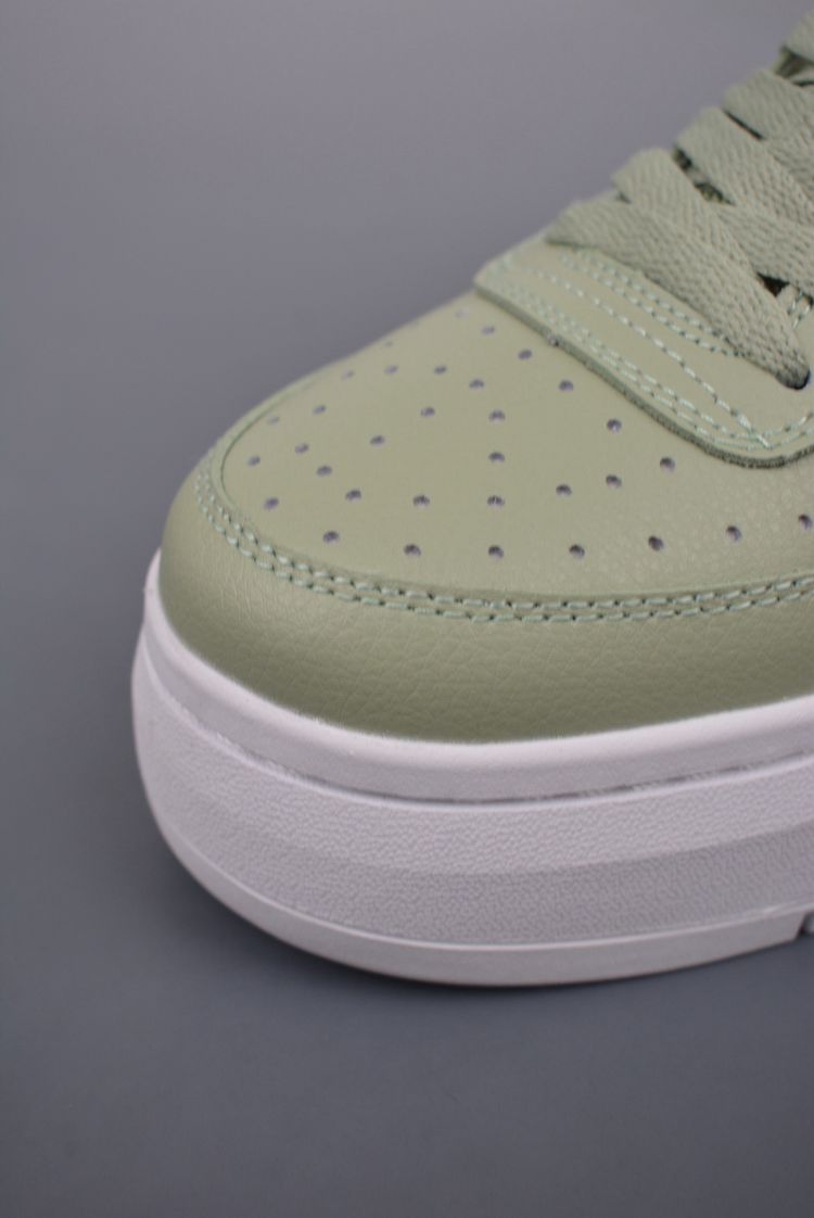 Casual sports sneakers 5