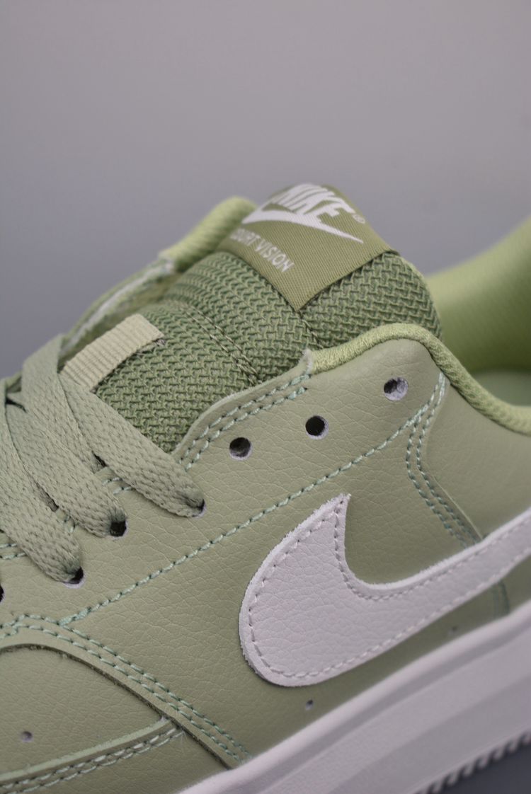 Casual sports sneakers 8