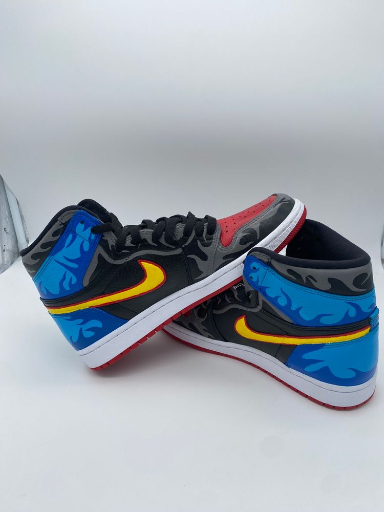 Wmns Air Jordan 1 High Og Sneakers image 4