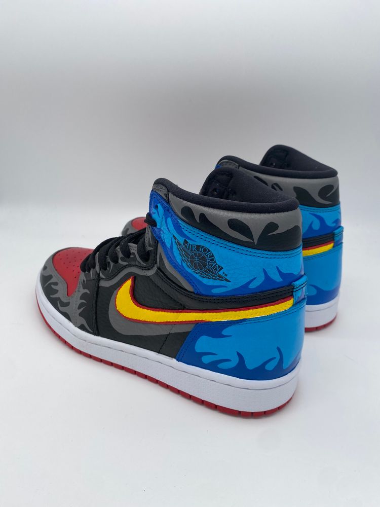 Wmns Air Jordan 1 High Og Sneakers image 3