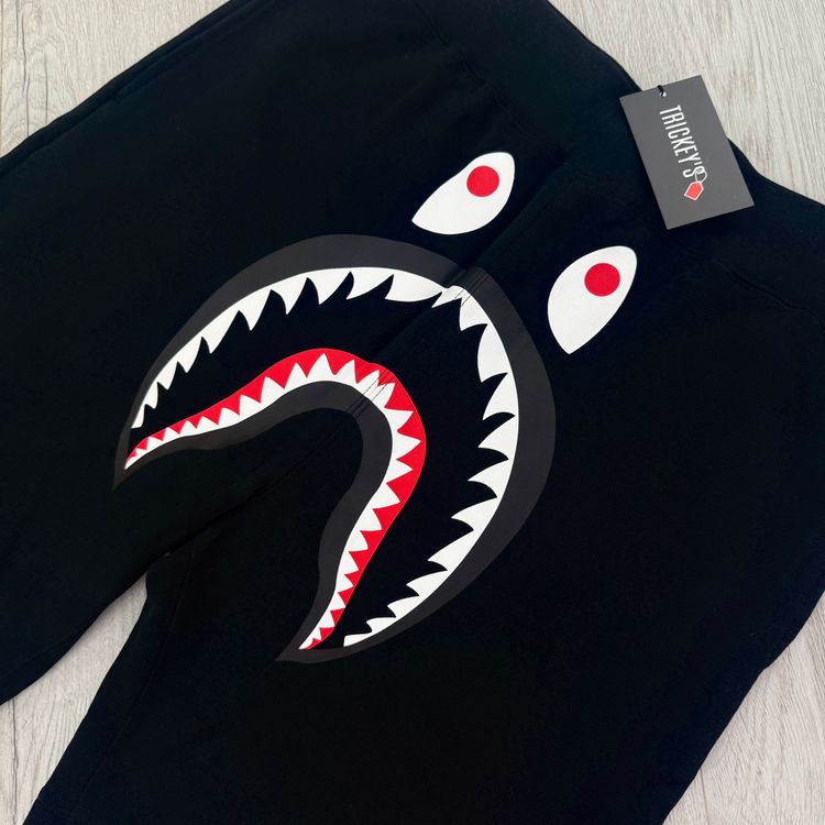 Bape Men’s Black Front Shark Shorts image 5