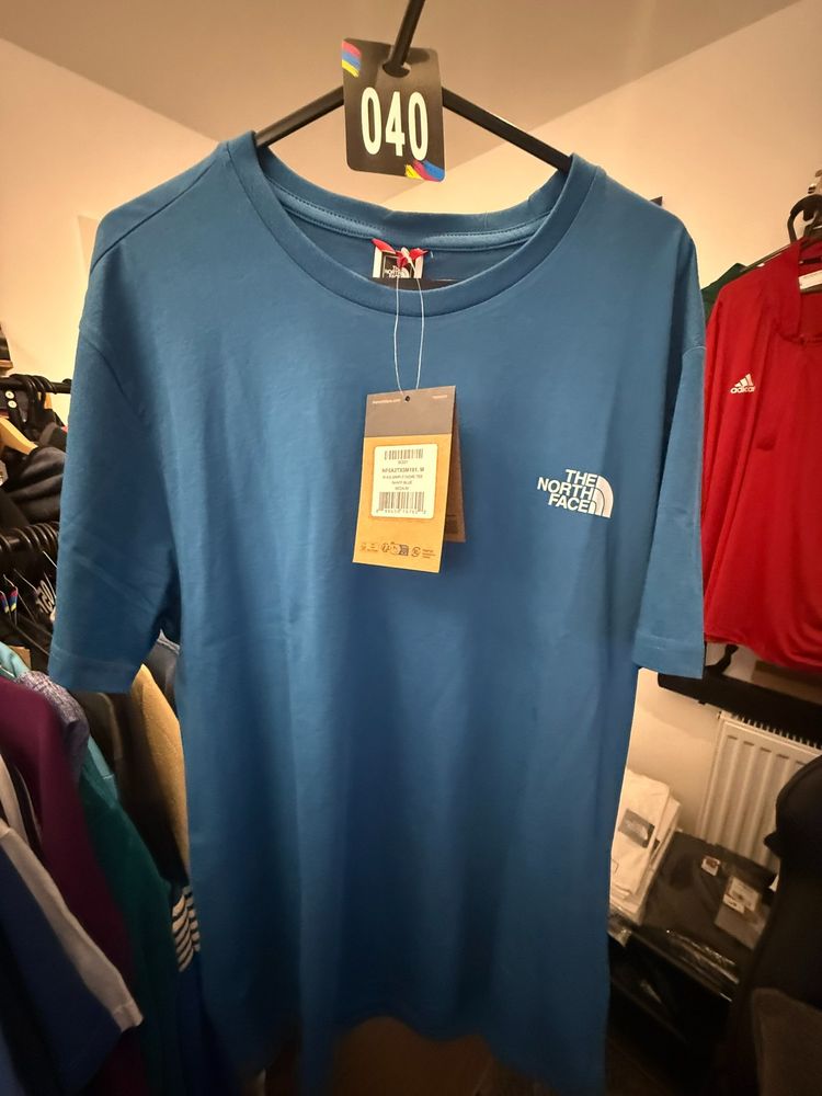 The North  Dome Face blue t-shirt BNWT