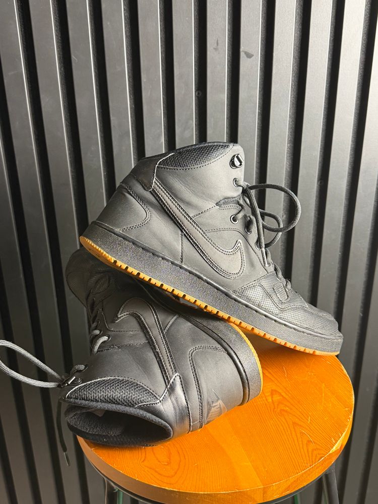 Nike Buty Nike Son Of Force Rozmiar 45/29cm Stan Bardzo Dobry product image