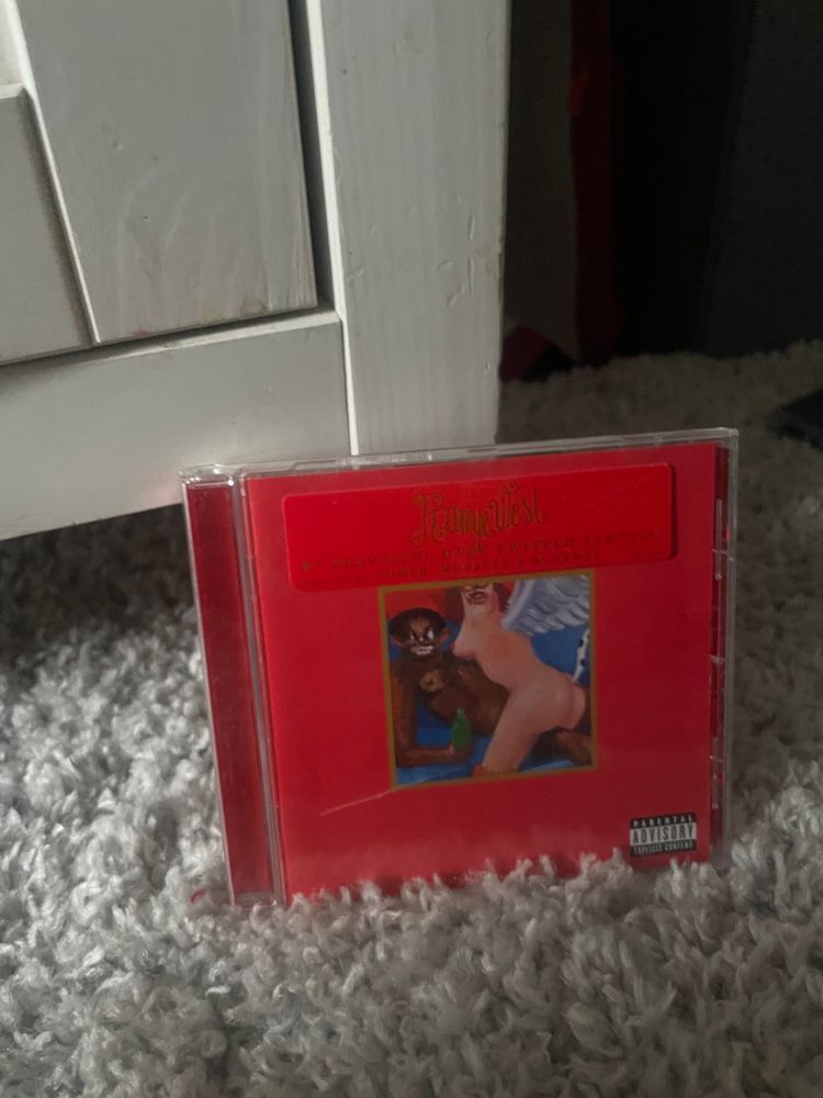 Criminal Damage Cd Album My Beautiful Twisted Fantasy Kanye West  product image