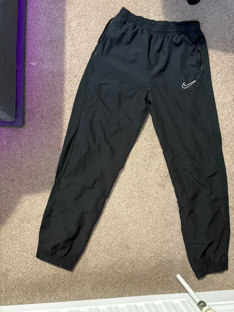 Nike Nike Black Jogger Pants product image
