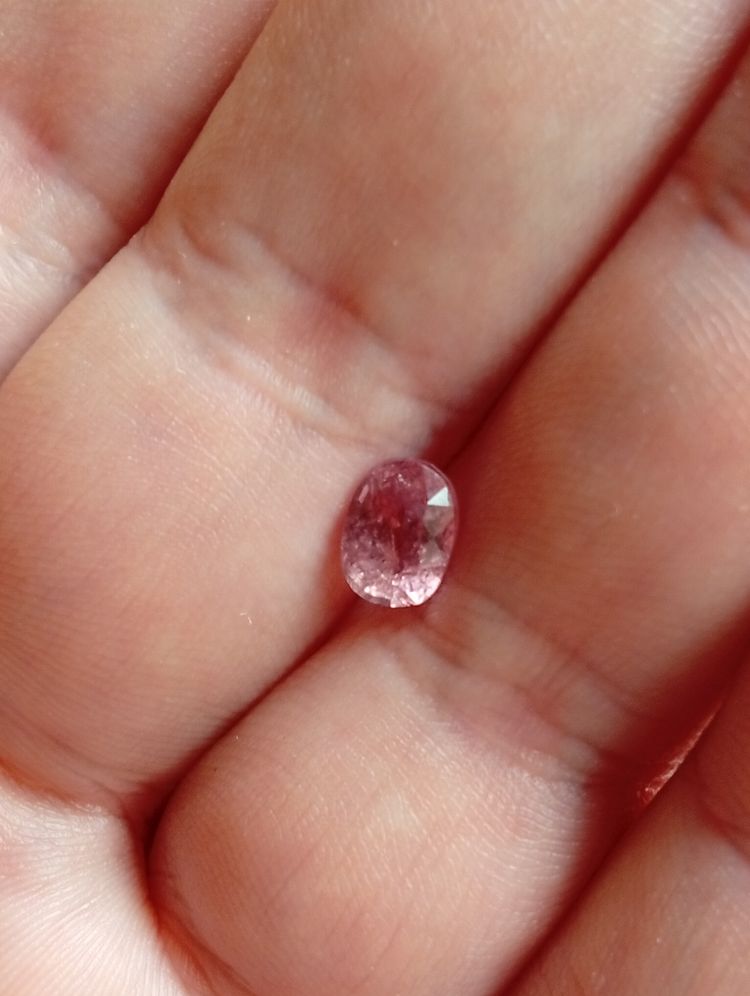 Natural Pink Sapphire Gemstone image 5