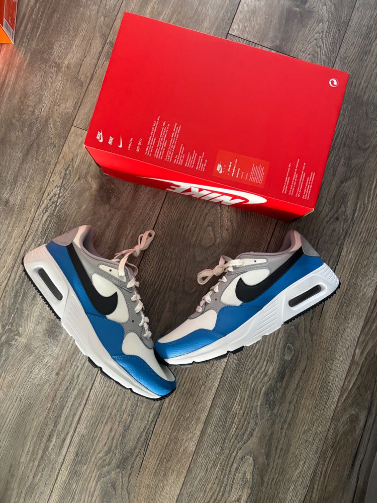 Nike Sneakers