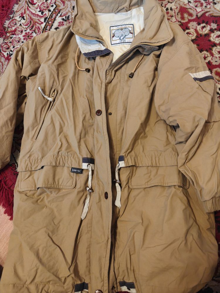 Around the world vintage goretex Beige Hooded Parka Jacket
