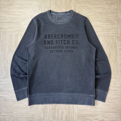 Abercrombie and fitch 2000's garment dyed pullover sweatshirt (XS)
