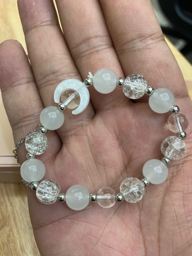 White And Clear Bead Bracelet imagen 1