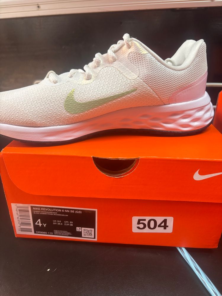 Nike Revolution 6 Nn Se UK3.5