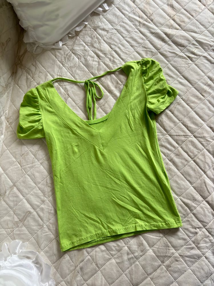 Green Short Sleeve Top With Puff Sleeves