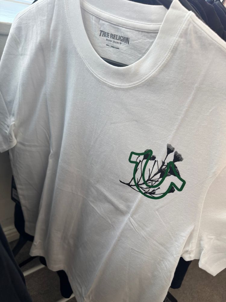True Religion White T-Shirt With Green Graphic