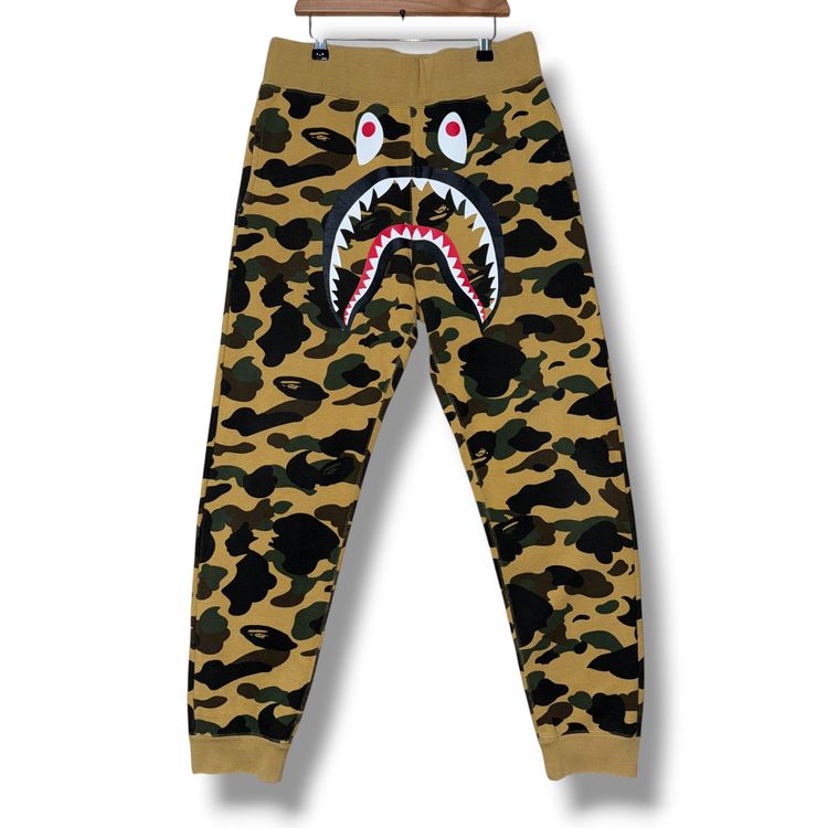 A Bathing Ape Sweatpants Brown, medium image 1