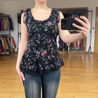 Floral Ruffle Tie Back Top