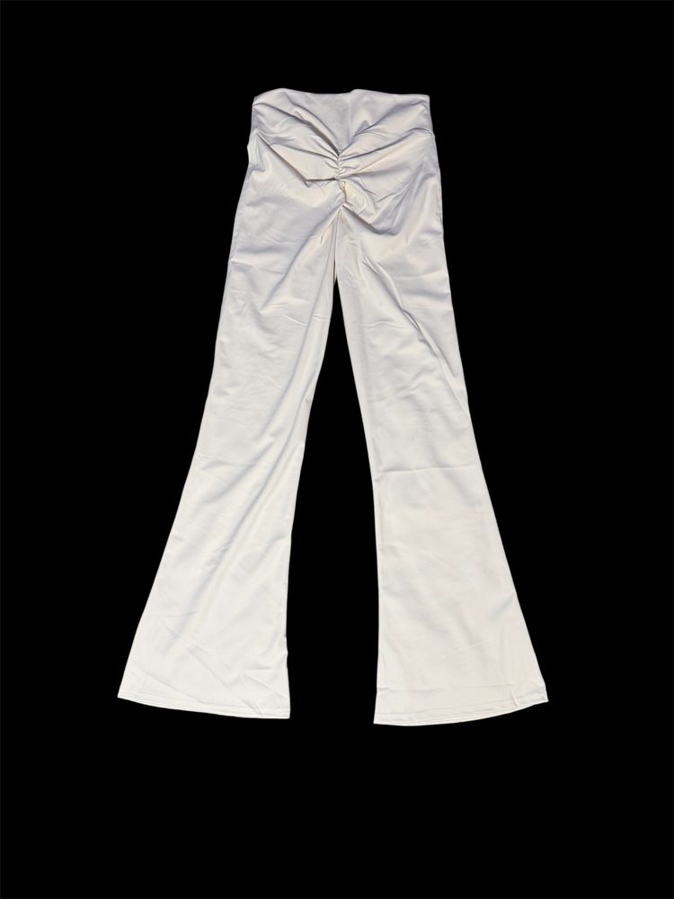 Cream Flared Gym Leggings