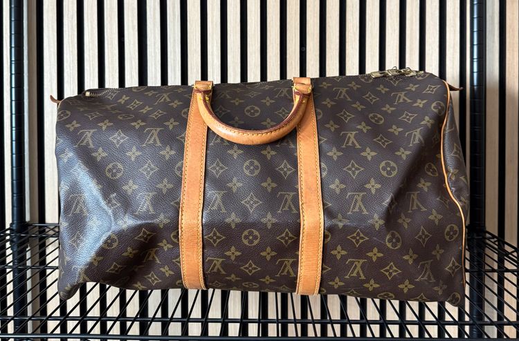 B42 Louis Vuitton Keepal 50