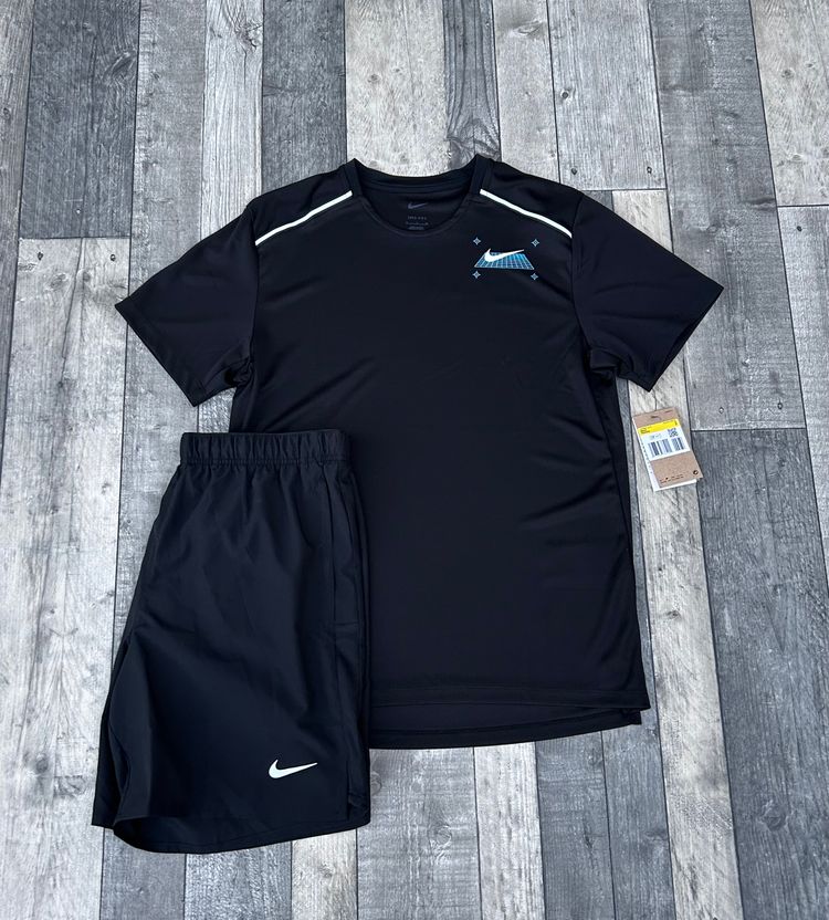 Nike Dri-Fit Grid Miler T-shirt & Short Set ‘Black Reflective’ - Size Small   