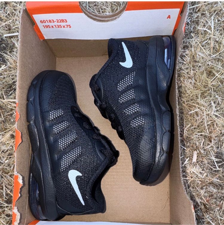 Nike Air Max Invigor (Td) Shoes 4.5 imagen 5