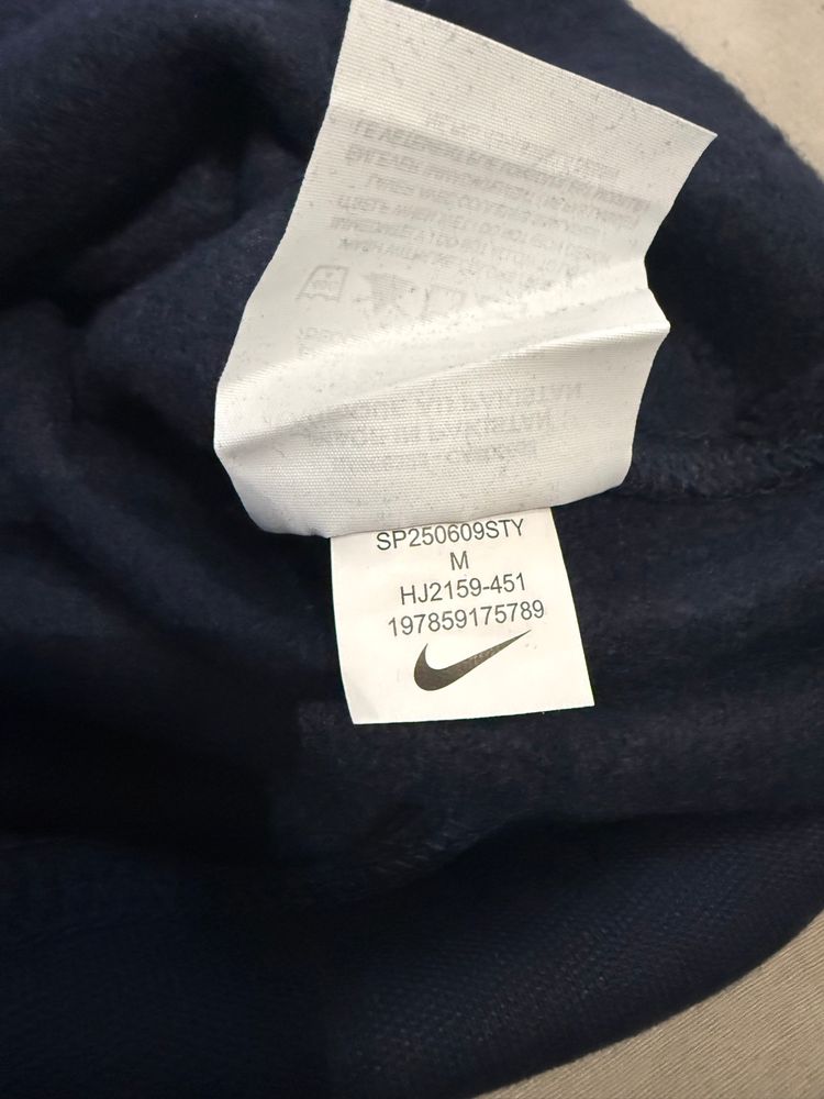 Nike Sportswear Hoodie image 4