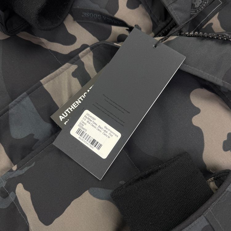 Canada Goose Men’s Camo Black Badge MacMillan - Medium imagen 9