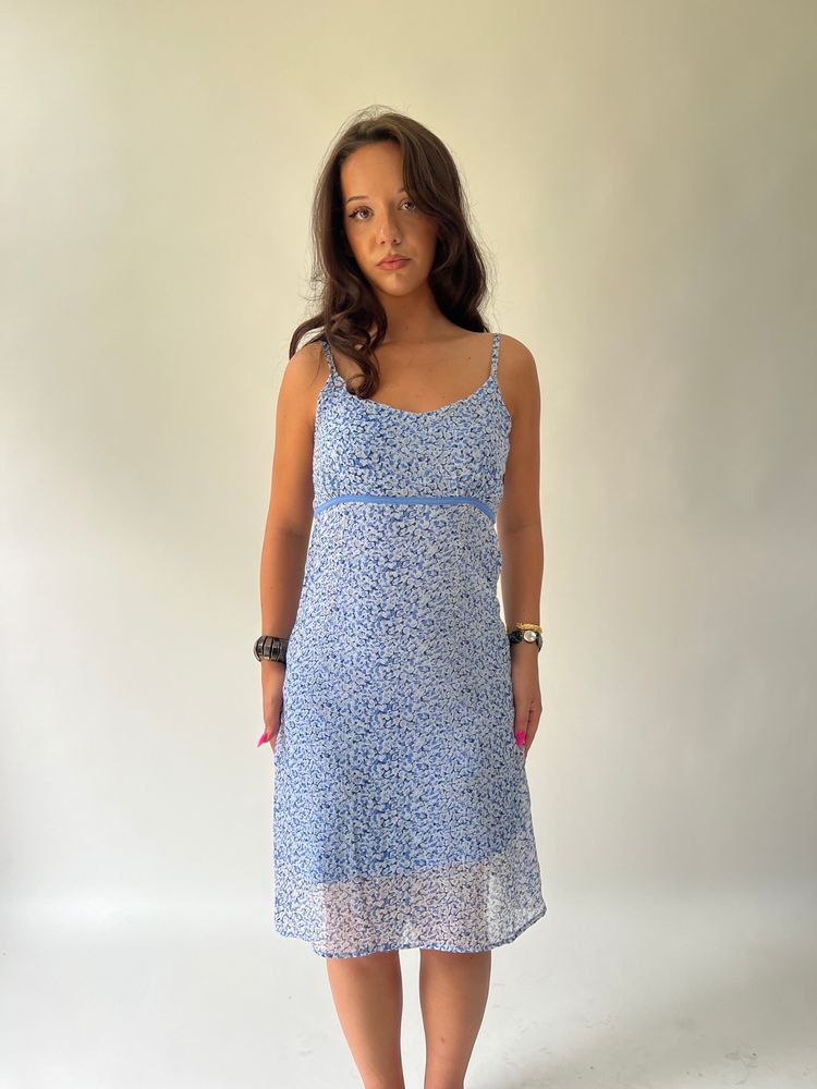 🪡SATC drop | medium blue patterned dress