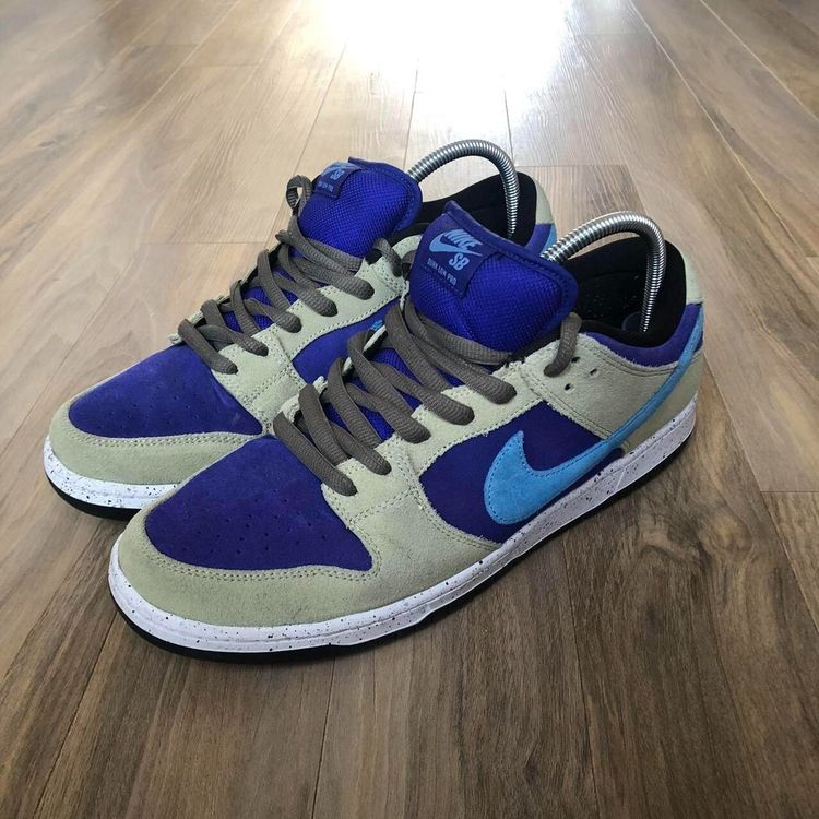 *RETRO* Nike SB ACG Dunk Low 'Celadon' Sneakers, UK11, Blue Grey image 3